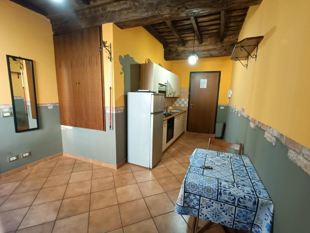 I Celestini Apartment Viterbo Bagian luar foto